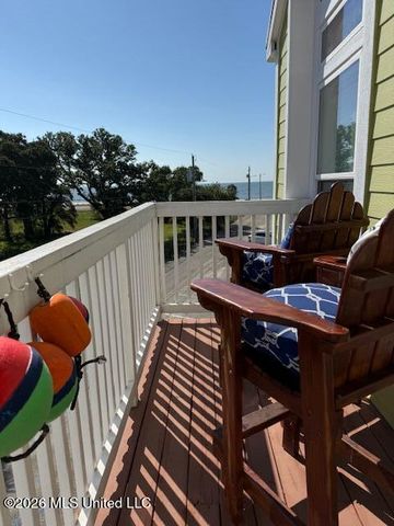 1515 E Beach Boulevard, 212, Pass Christian, MS 39571