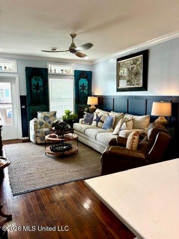 1515 E Beach Boulevard, 212, Pass Christian, MS 39571