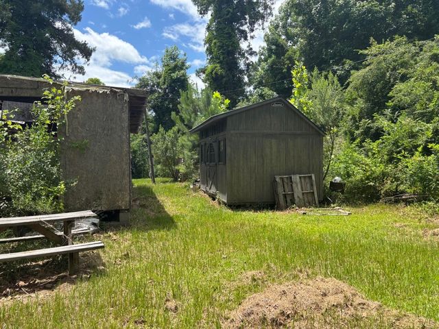 1247 Bennett Loop Rd., Loris, SC 29569