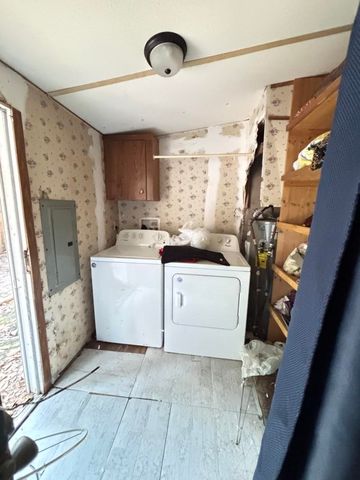 1247 Bennett Loop Rd., Loris, SC 29569