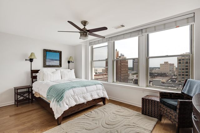 66 Monroe Ave Apt 1004, Memphis, TN 38103