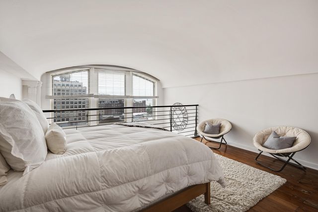 66 Monroe Ave Apt 1004, Memphis, TN 38103