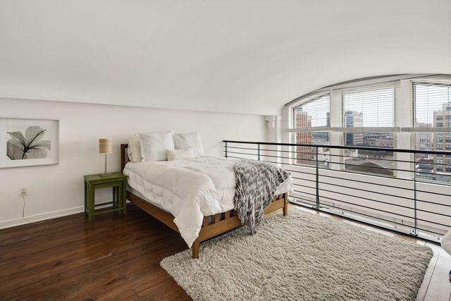 66 Monroe Ave Apt 1004, Memphis, TN 38103