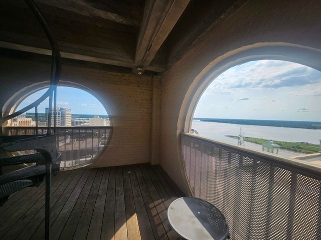 66 Monroe Ave Apt 1004, Memphis, TN 38103