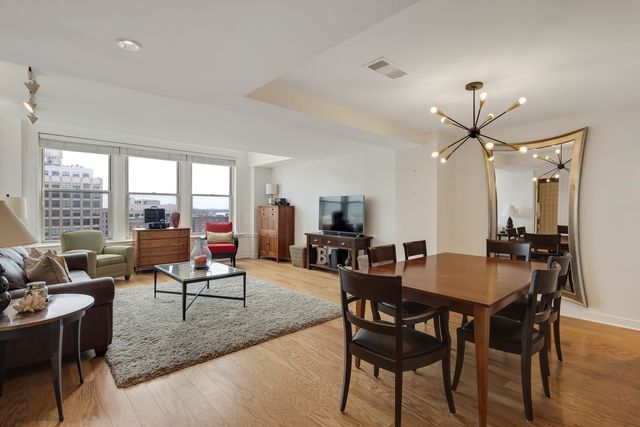 66 Monroe Ave Apt 1004, Memphis, TN 38103