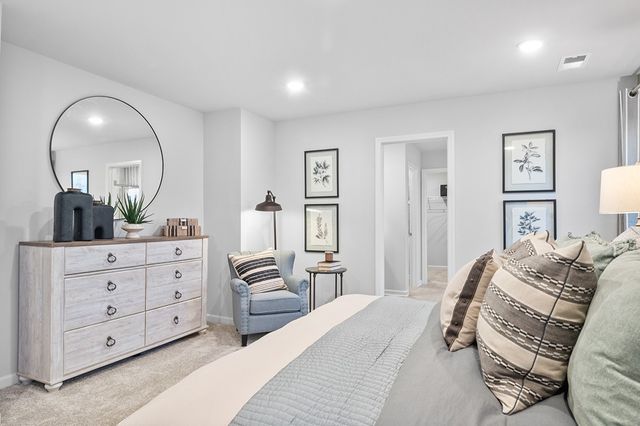 281 West Millbrook Drive, Spring Hill, TN 37174