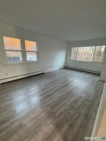 18 West Hills Road, New Haven, CT 06515