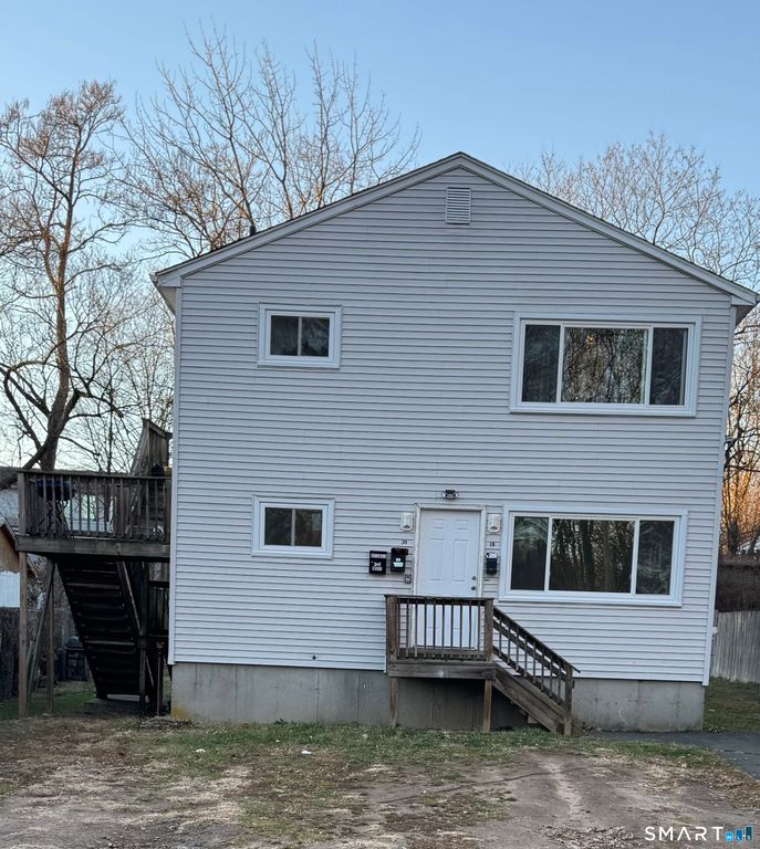 18 West Hills Road, New Haven, CT 06515