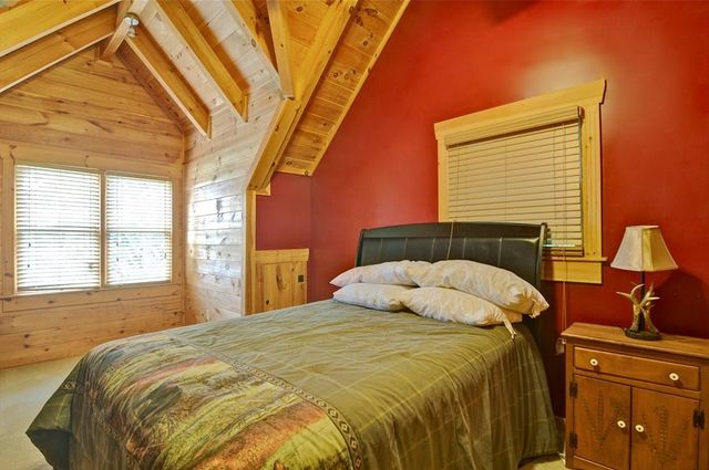 93 Bear Track Trail, Morganton, GA 30560