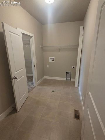 8582 Noreen Falls Drive, Colorado Springs, CO 80924