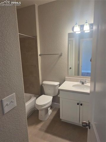 8582 Noreen Falls Drive, Colorado Springs, CO 80924