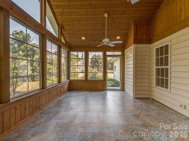 11320 Hunters Landing Drive, Charlotte, NC 28273