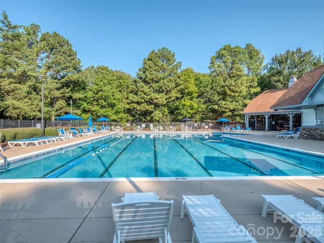 11320 Hunters Landing Drive, Charlotte, NC 28273