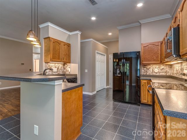 11320 Hunters Landing Drive, Charlotte, NC 28273