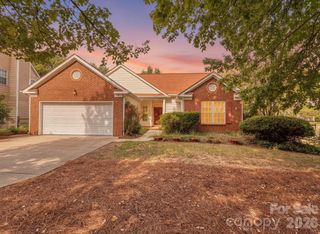 11320 Hunters Landing Drive, Charlotte, NC 28273