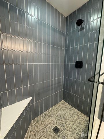 17 John Street, Sayreville, NJ 08857