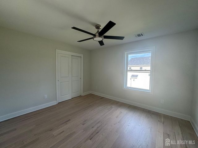 17 John Street, Sayreville, NJ 08857