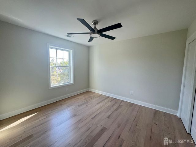 17 John Street, Sayreville, NJ 08857