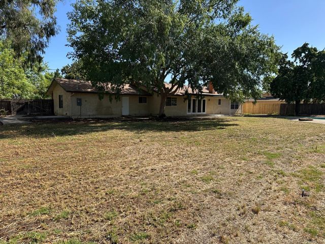 41148 Fig Grove Place, Madera, CA 93636