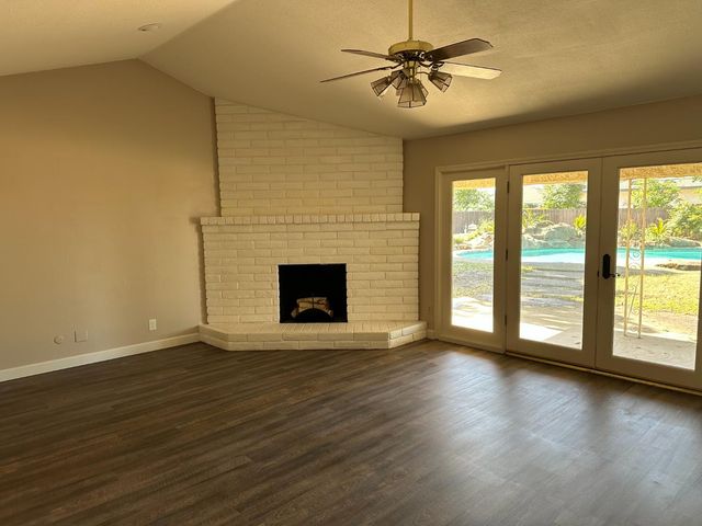 41148 Fig Grove Place, Madera, CA 93636