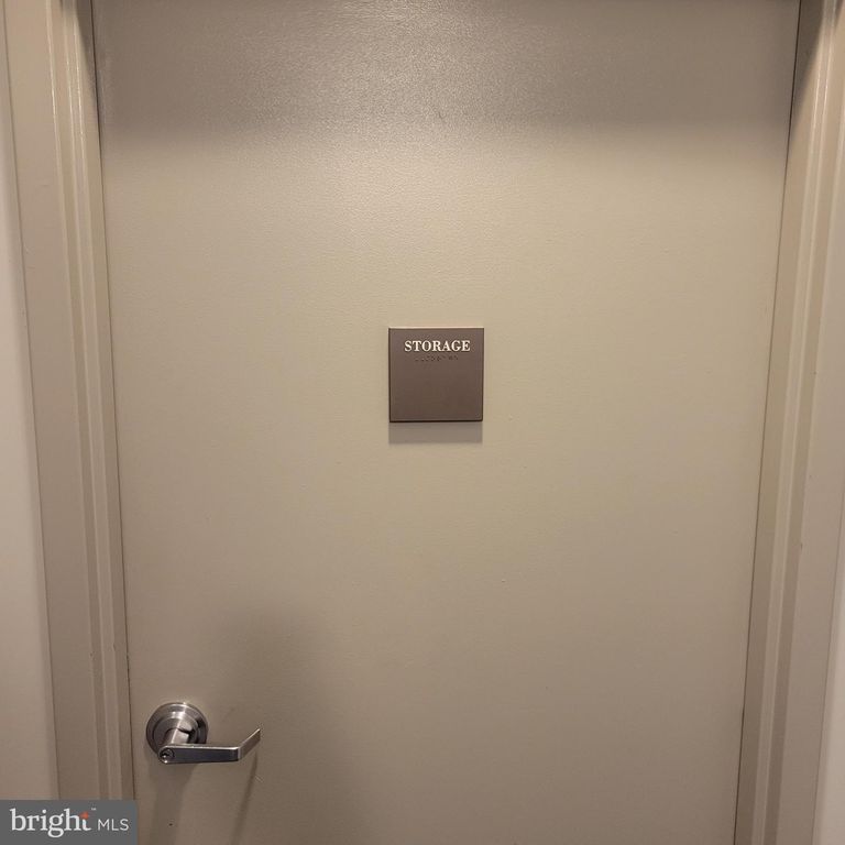 2429-41 LOCUST ST #212, Philadelphia, PA 19103