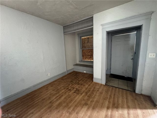 540 E 123rd Street, Cleveland, OH 44108