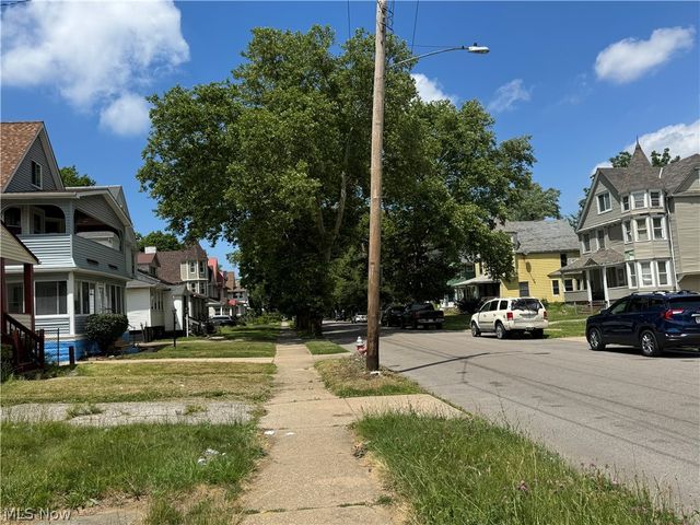 540 E 123rd Street, Cleveland, OH 44108