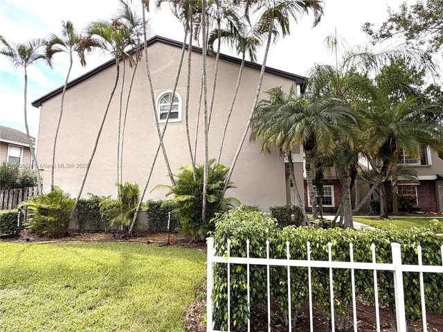 3801 NW 121st Ave, Sunrise, FL 33323