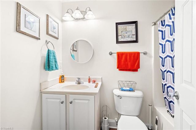 2419 Nc Highway 62, Burlington, NC 27217