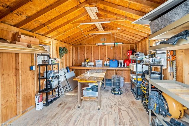 2419 Nc Highway 62, Burlington, NC 27217