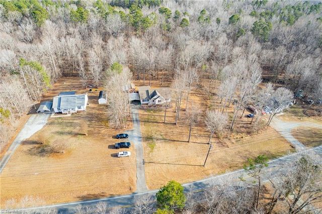 2419 Nc Highway 62, Burlington, NC 27217