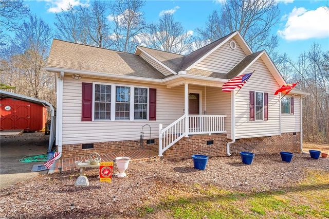 2419 Nc Highway 62, Burlington, NC 27217