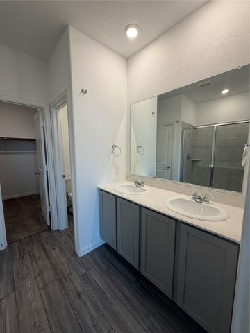 134 Blair Drive, Fate, TX 75189