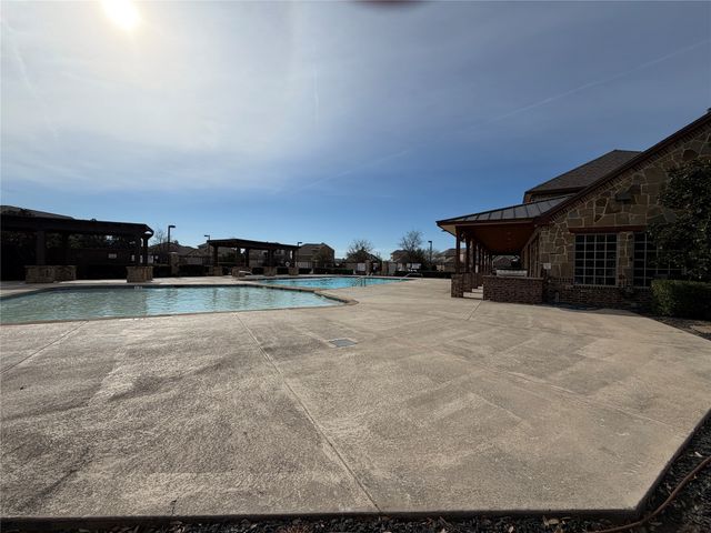 134 Blair Drive, Fate, TX 75189