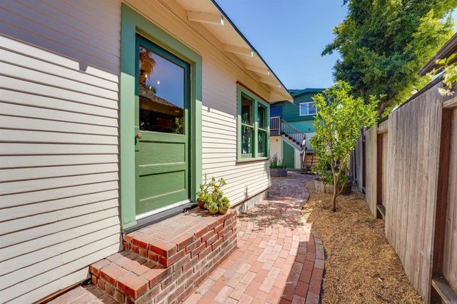 1223 25 Pennsylvania Avenue, San Diego, CA 92103