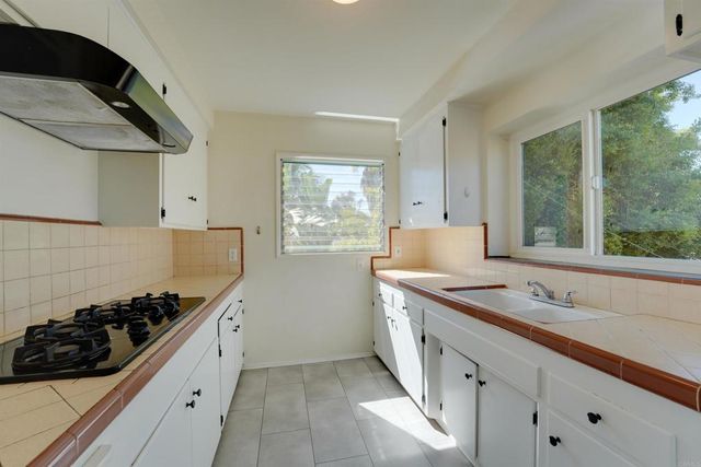 1223 25 Pennsylvania Avenue, San Diego, CA 92103