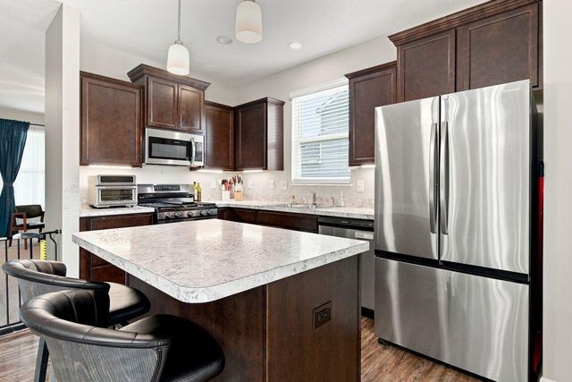 182 Mannaseh Drive W, Granville, OH 43023