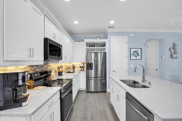 506 Landshark Boulevard, Daytona Beach, FL 32124