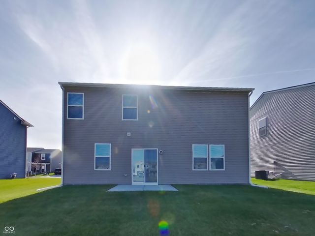 11908 Moorfield Lane, Indianapolis, IN 46235