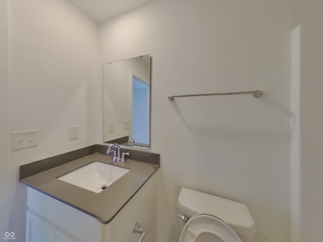 11908 Moorfield Lane, Indianapolis, IN 46235