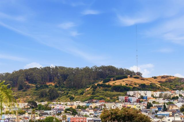 5800 3rd Street 1412, San Francisco, CA 94124