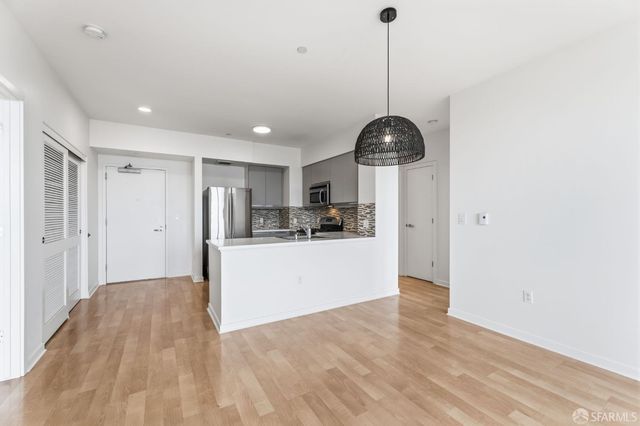 5800 3rd Street 1412, San Francisco, CA 94124