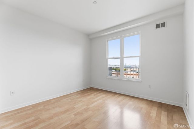 5800 3rd Street 1412, San Francisco, CA 94124