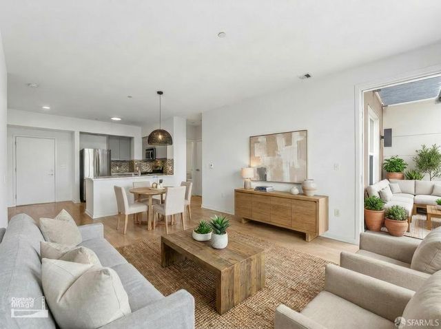 5800 3rd Street 1412, San Francisco, CA 94124