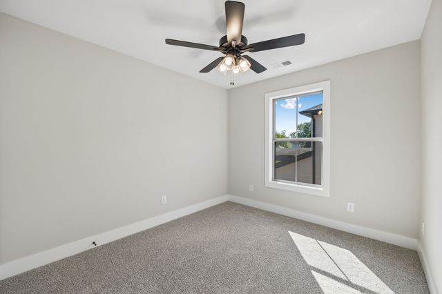 2611 Old Greenbrier Pike, Greenbrier, TN 37073