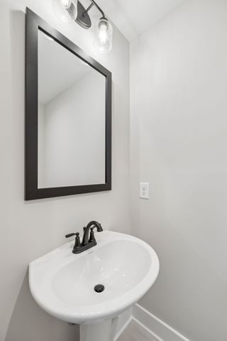 2611 Old Greenbrier Pike, Greenbrier, TN 37073
