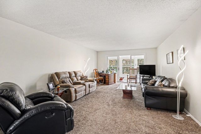 205 Kennely Road A15, Saginaw, MI 48609