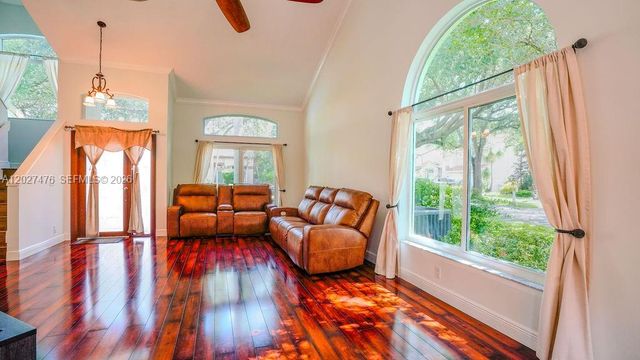 10202 Caracas Street, Cooper City, FL 33026