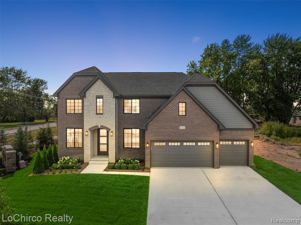 49001 Wingfield Drive, Macomb, MI 48044