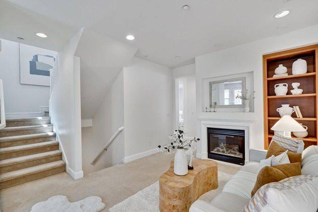 1256 Water Lily Way, San Jose, CA 95129